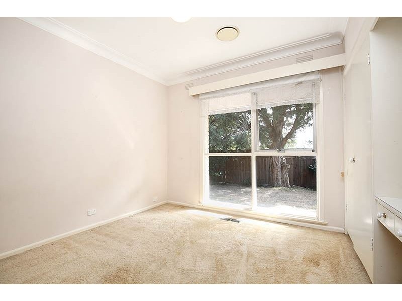 13 Trenton Avenue, Glen Waverley VIC 3150