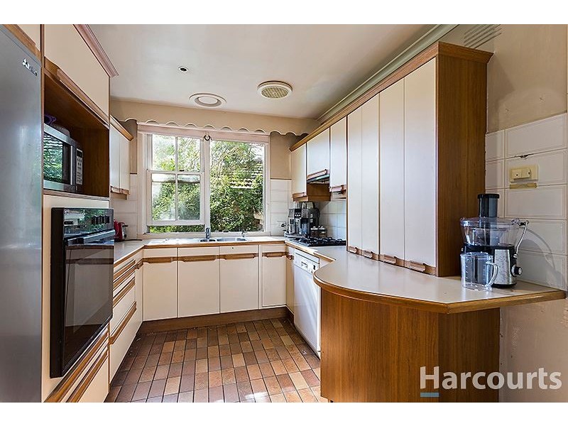 21 Aurisch Avenue, Glen Waverley VIC 3150