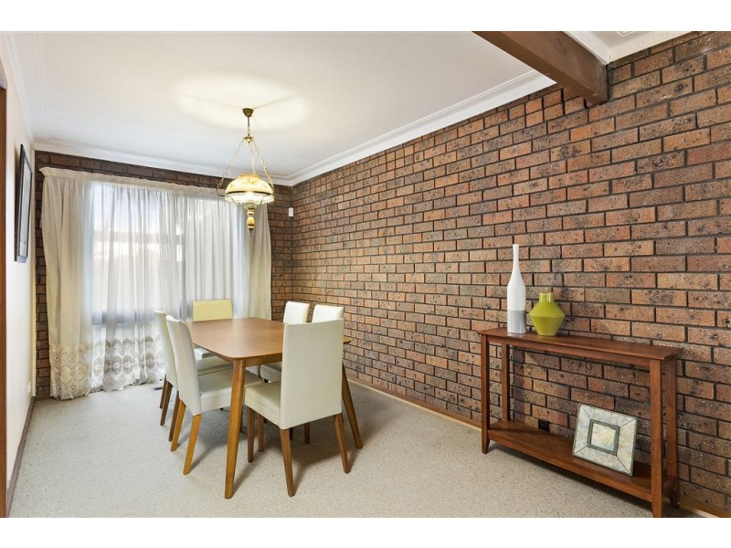 18 Cowrie Street, Glen Waverley VIC 3150