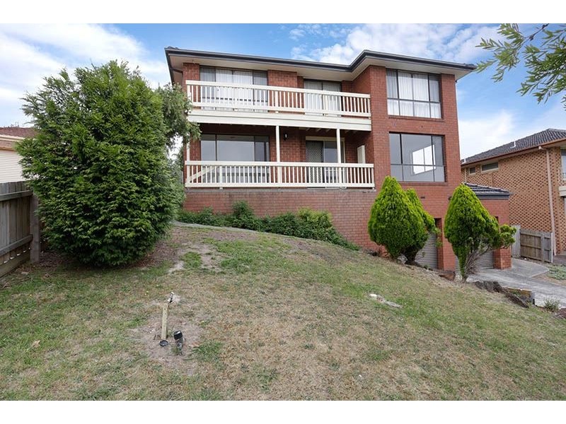 11 Merran Court, Wheelers Hill VIC 3150