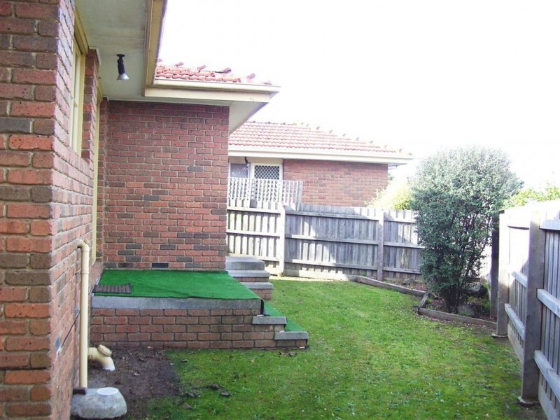 3/19 Crocus Crescent, Glen Waverley VIC 3150