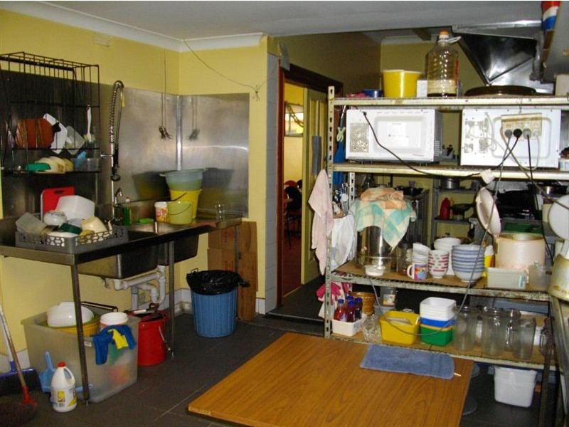 76 Renshaw Street, Doncaster East VIC 3109