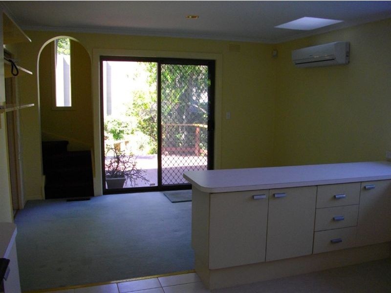 25 Monash Drive, Mulgrave VIC 3170