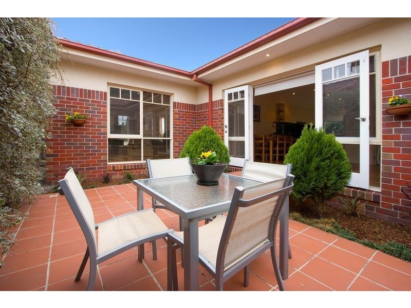 50 Charlton Street, Mount Waverley VIC 3149