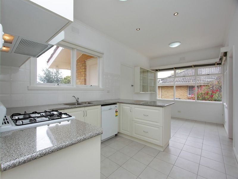 7 Lemon Grove, Mount Waverley VIC 3149