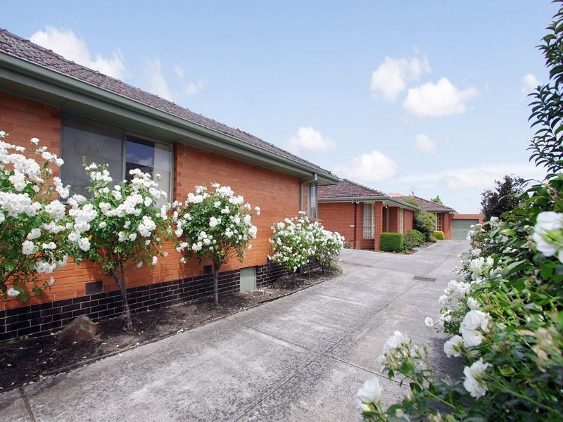 2/64 Willow Avenue, Glen Waverley VIC 3150