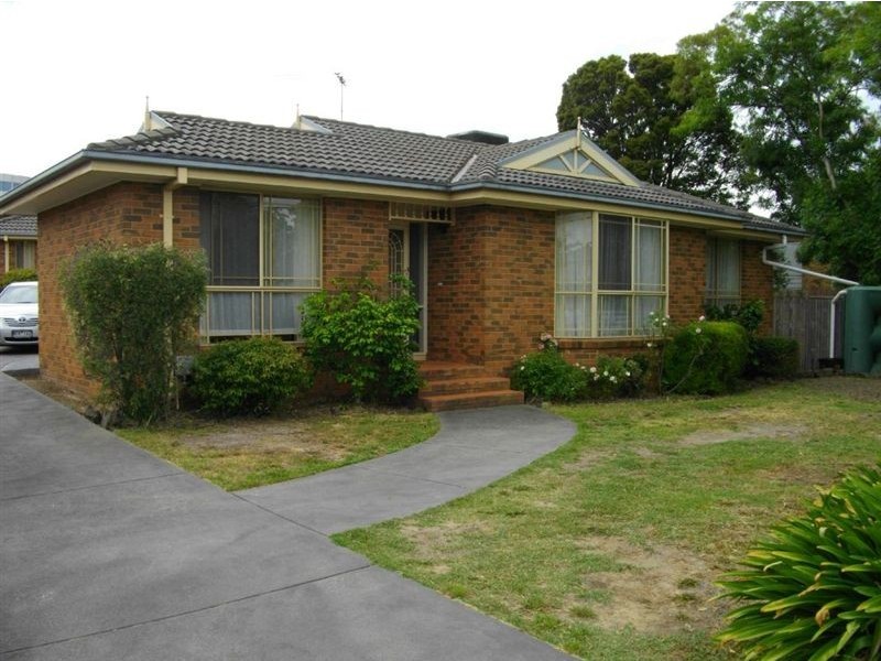 1/33 Lincoln Avenue, Glen Waverley VIC 3150