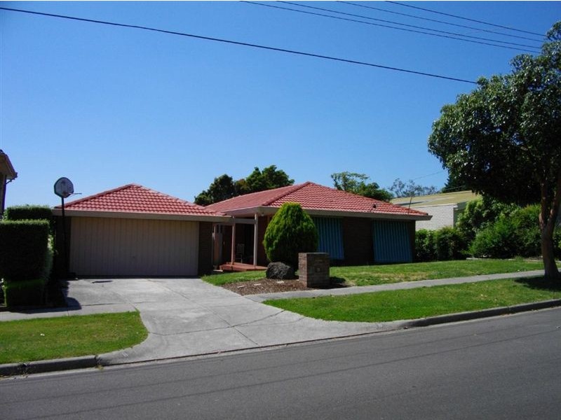 6 Cowrie Street, Glen Waverley VIC 3150