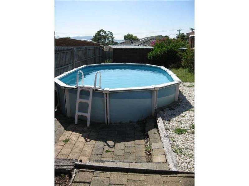 6 Cowrie Street, Glen Waverley VIC 3150