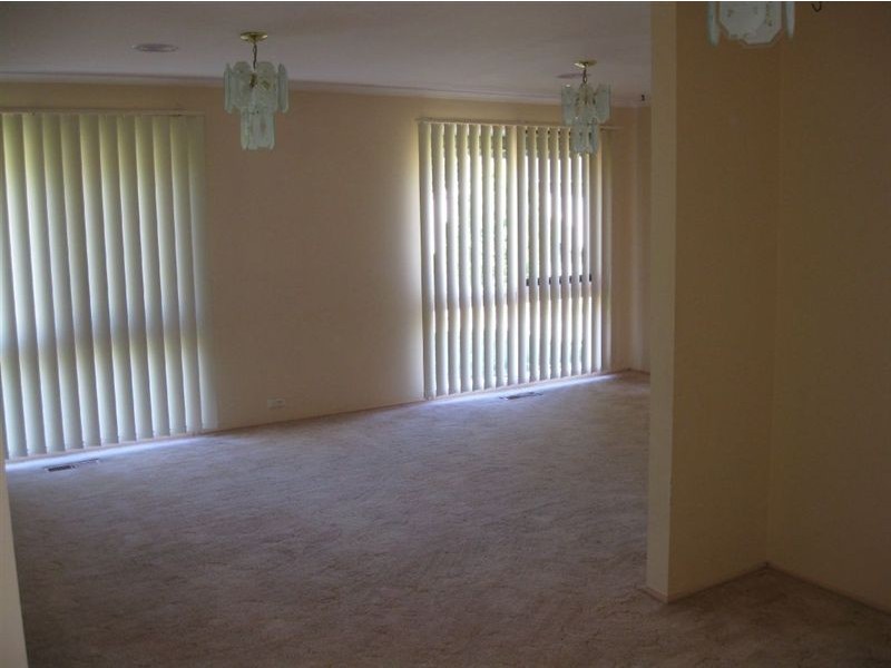 6 Cowrie Street, Glen Waverley VIC 3150