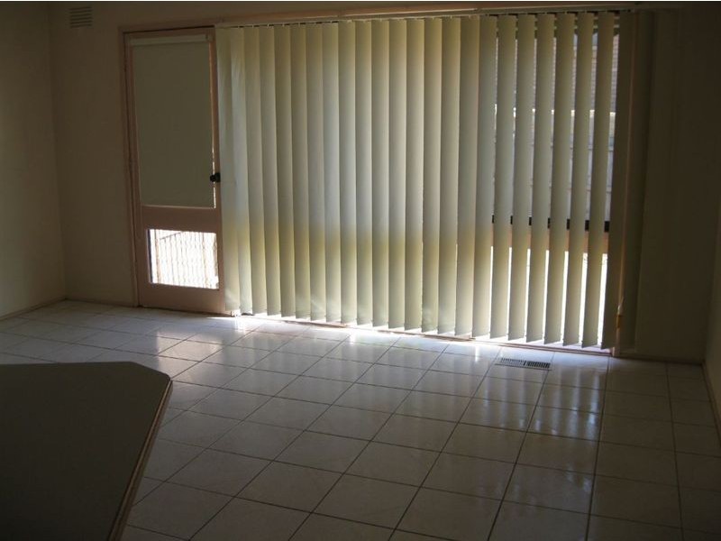 6 Cowrie Street, Glen Waverley VIC 3150