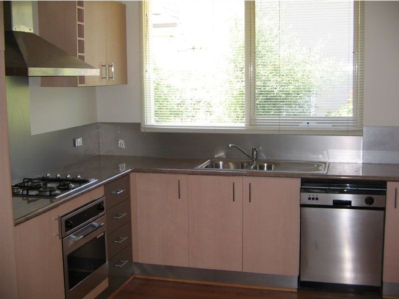 2/59 Iris Road, Glen Iris VIC 3146