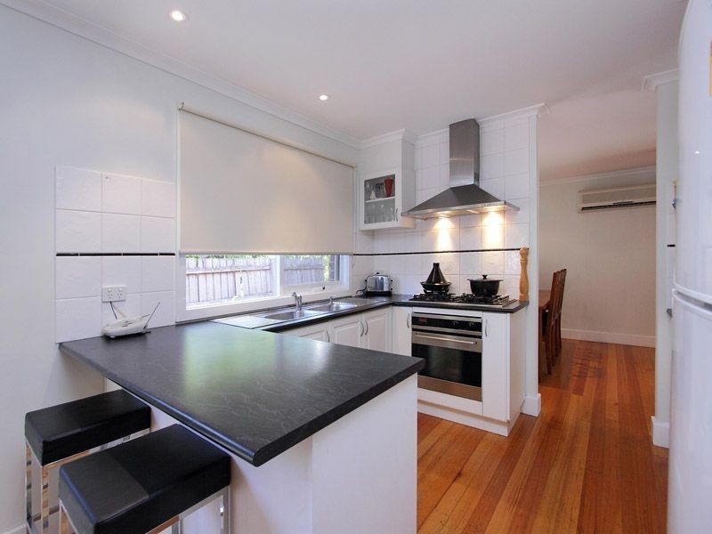 2/43 Willow Avenue, Glen Waverley VIC 3150