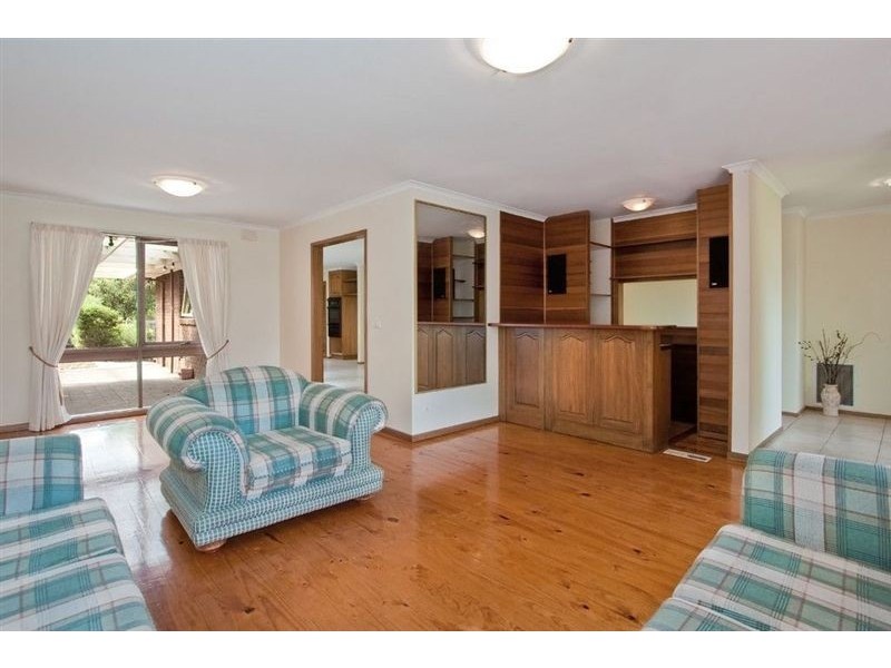 10 Salsburg Court, Vermont South VIC 3133