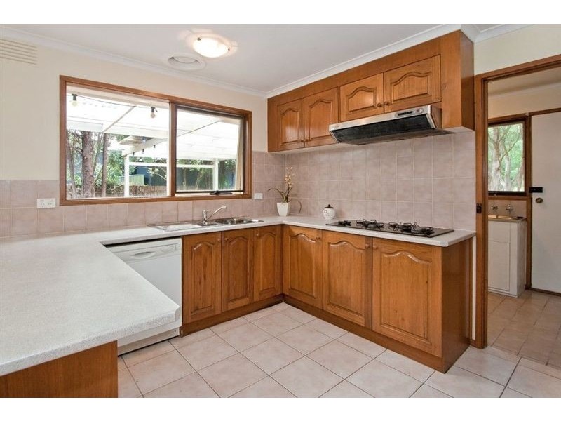10 Salsburg Court, Vermont South VIC 3133