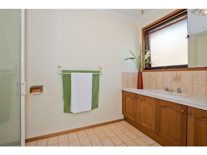 10 Salsburg Court, Vermont South VIC 3133