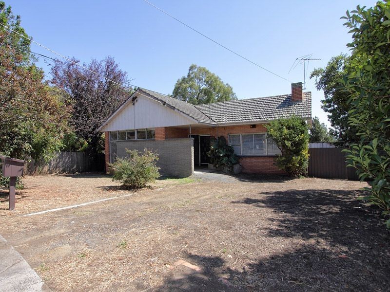 1 Newton Grove, Glen Waverley VIC 3150