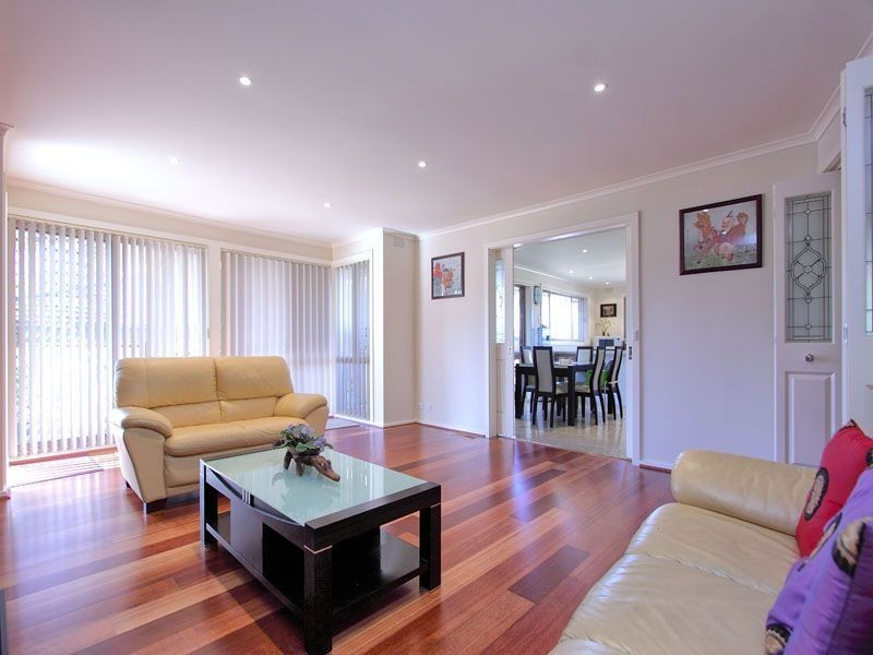3 Crows Lane, Glen Waverley VIC 3150