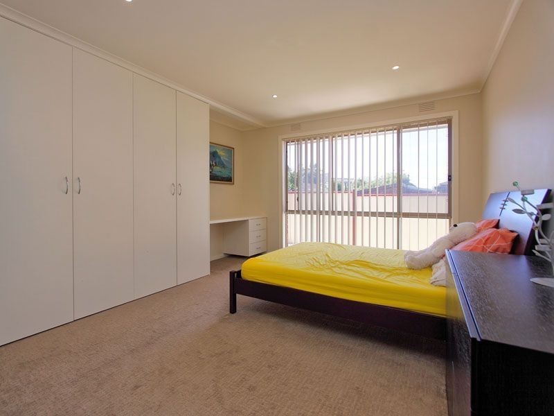 3 Crows Lane, Glen Waverley VIC 3150
