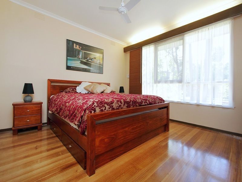 23 Fraser Street, Glen Waverley VIC 3150