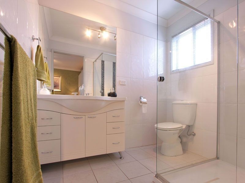 17 Dion Road, Glen Waverley VIC 3150