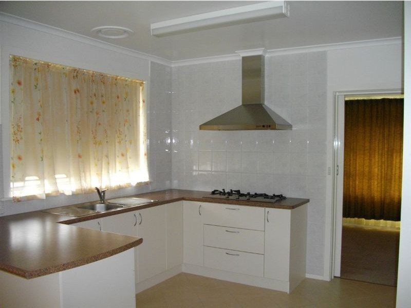 6 Regina Street, Wheelers Hill VIC 3150