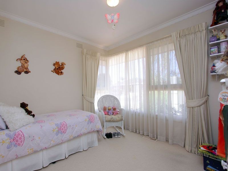 27 View Point Avenue, Glen Waverley VIC 3150