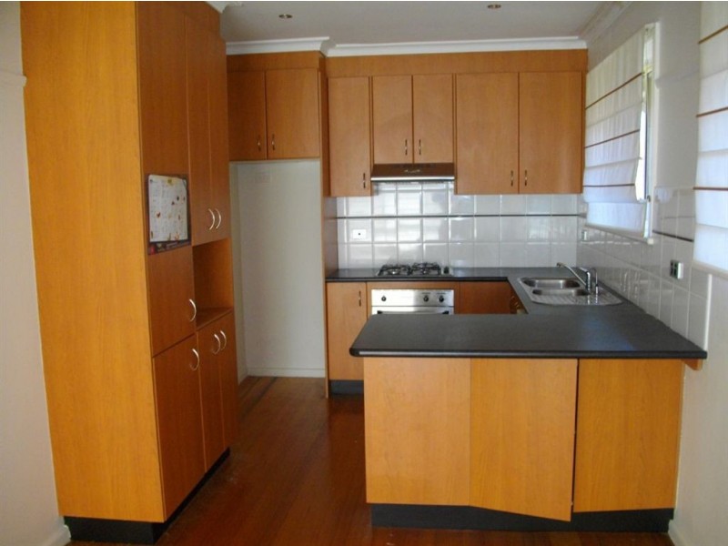 37 Seaview Crescent, Mulgrave VIC 3170