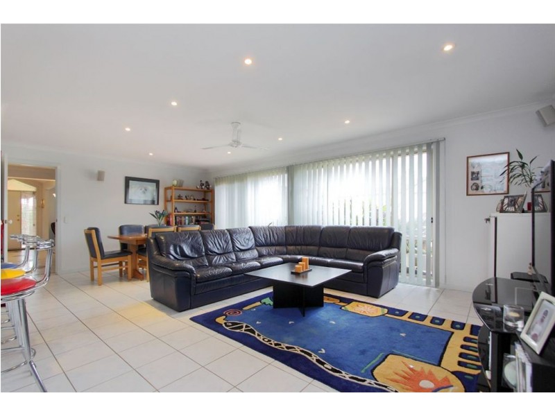 2 Justin Court, Wantirna South VIC 3152