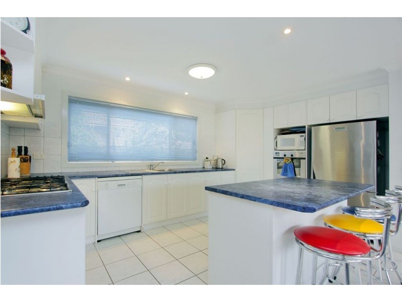 2 Justin Court, Wantirna South VIC 3152