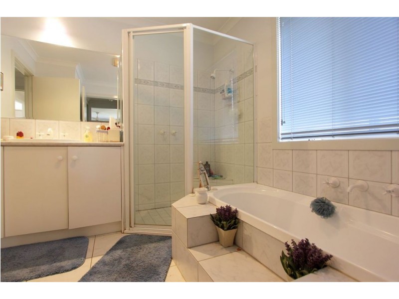 2 Justin Court, Wantirna South VIC 3152