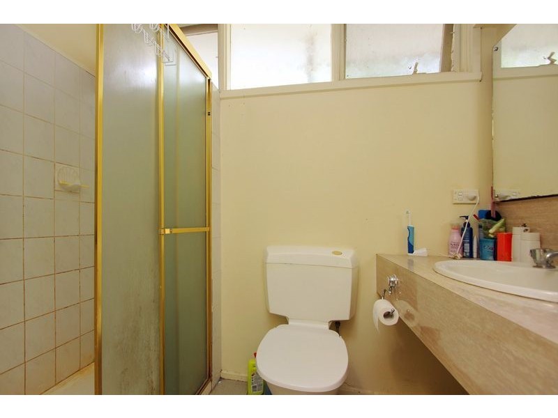 2 Groom Court, Glen Waverley VIC 3150