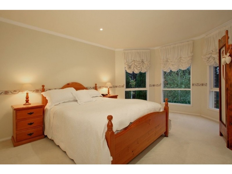 79 Avendon Boulevard, Glen Waverley VIC 3150