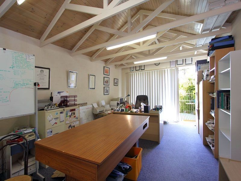 27 View Point Avenue, Glen Waverley VIC 3150