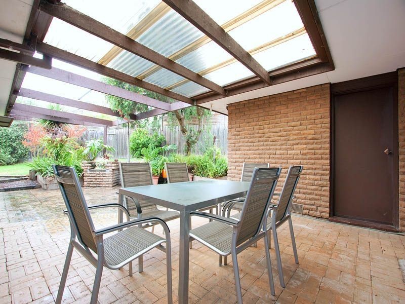 5 Groom Court, Glen Waverley VIC 3150