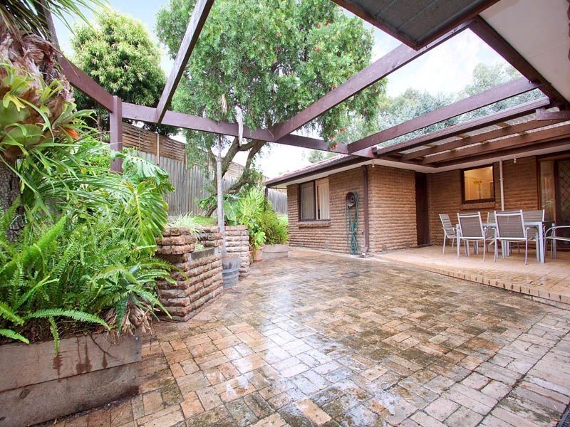 5 Groom Court, Glen Waverley VIC 3150