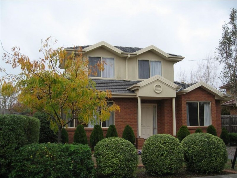 1/2 Evelyn Street, Glen Waverley VIC 3150