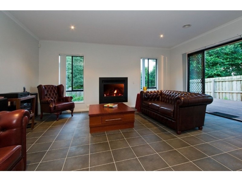 23 Ballara Avenue, Glen Waverley VIC 3150