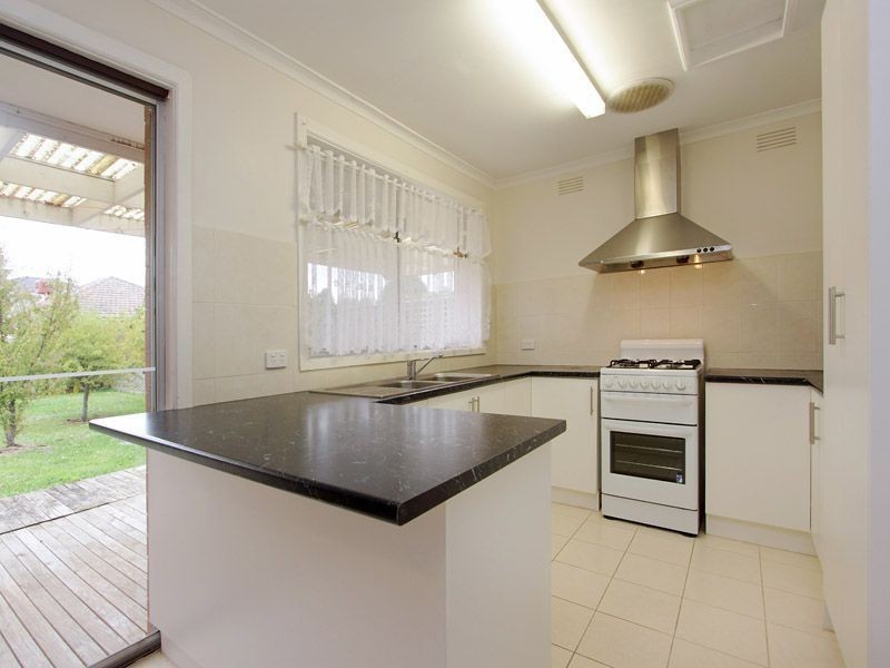 13 Myrtle Street, Glen Waverley VIC 3150