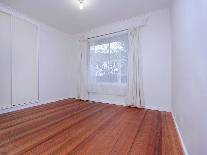 13 Myrtle Street, Glen Waverley VIC 3150