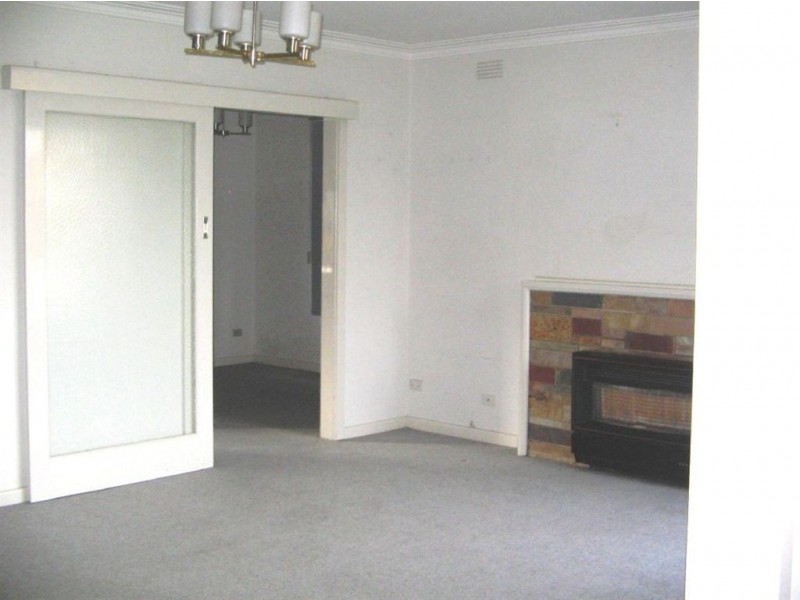 39 Nottingham Road, Glen Waverley VIC 3150