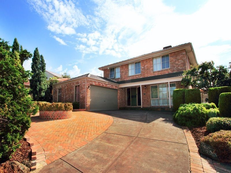 43 Atheldene Drive, Glen Waverley VIC 3150