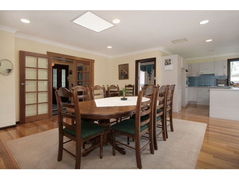 7 Greenwich Court, Glen Waverley VIC 3150