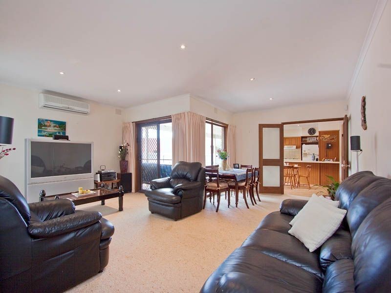 8 Kymme Court, Glen Waverley VIC 3150