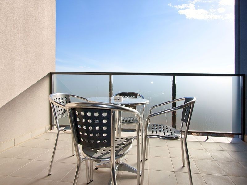 202/353 Springvale Road, Glen Waverley VIC 3150