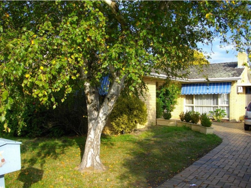 12 Cherry Street, Glen Waverley VIC 3150