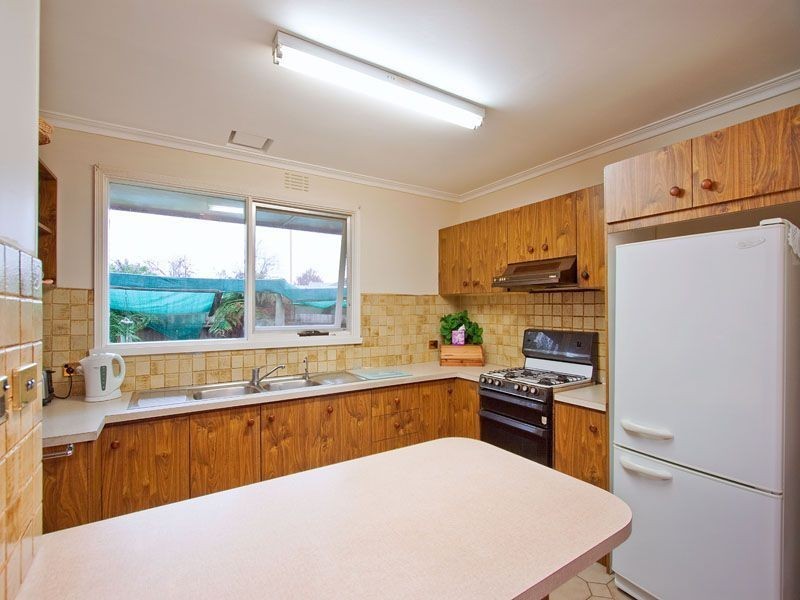 81 Sevenoaks Road, Burwood East VIC 3151