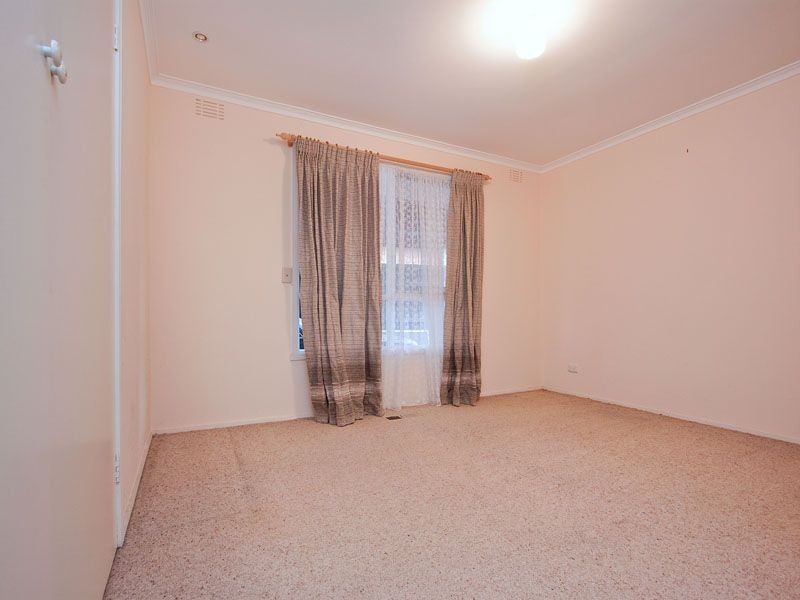 81 Sevenoaks Road, Burwood East VIC 3151