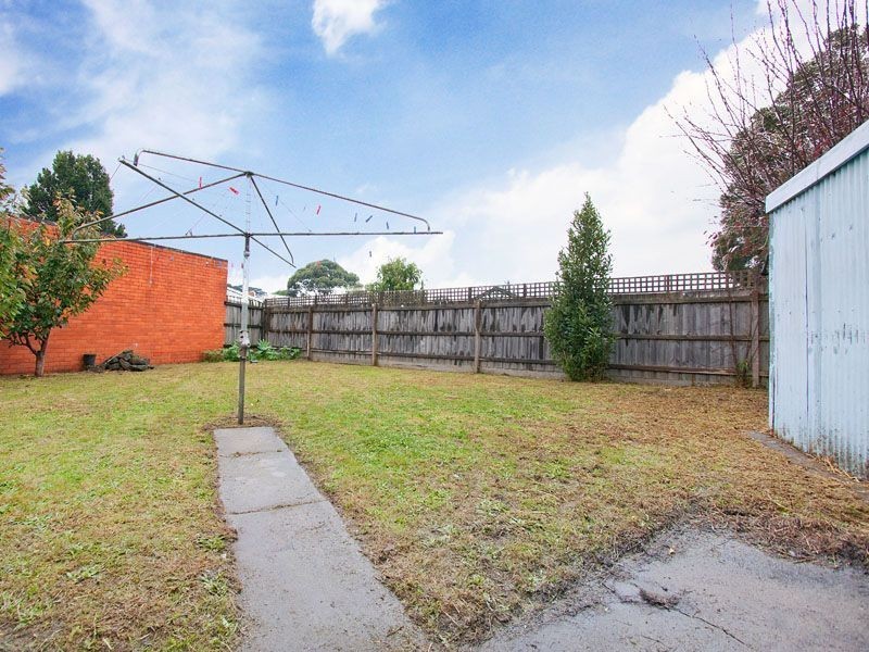 81 Sevenoaks Road, Burwood East VIC 3151