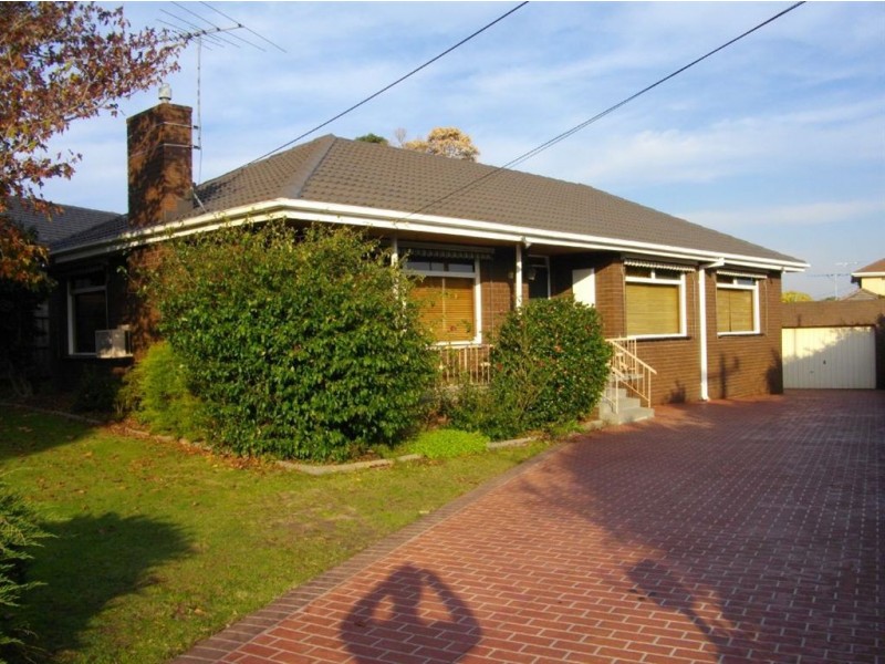 18 Cooper Avenue, Glen Waverley VIC 3150